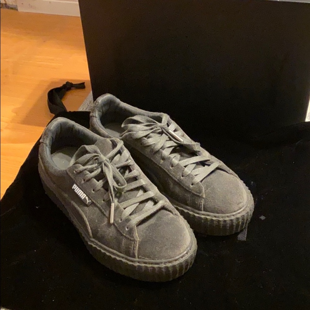 Fenty Puma Creeper Velvet in gray